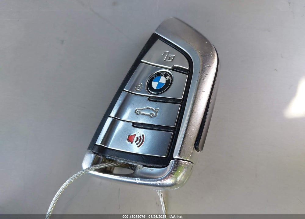 2019 BMW 5 SERIES VIN: WBAJA5C54KWW07683