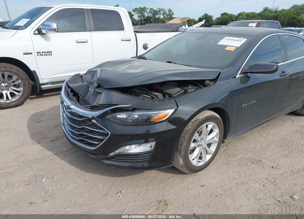 2019 CHEVROLET MALIBU VIN: 1G1ZD5ST0KF157228
