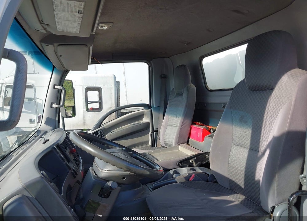 2010 ISUZU DSL REG VIN: JALE5W162A7900905