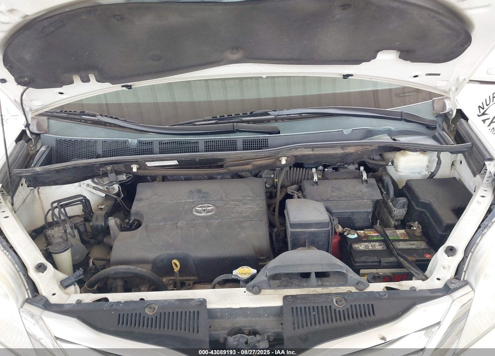2014 TOYOTA SIENNA VIN: 5TDYK3DCXES500075