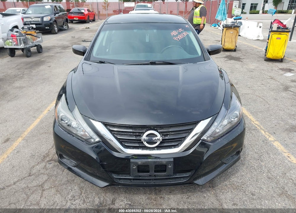 2017 NISSAN ALTIMA VIN: 1N4AL3APXHC236776