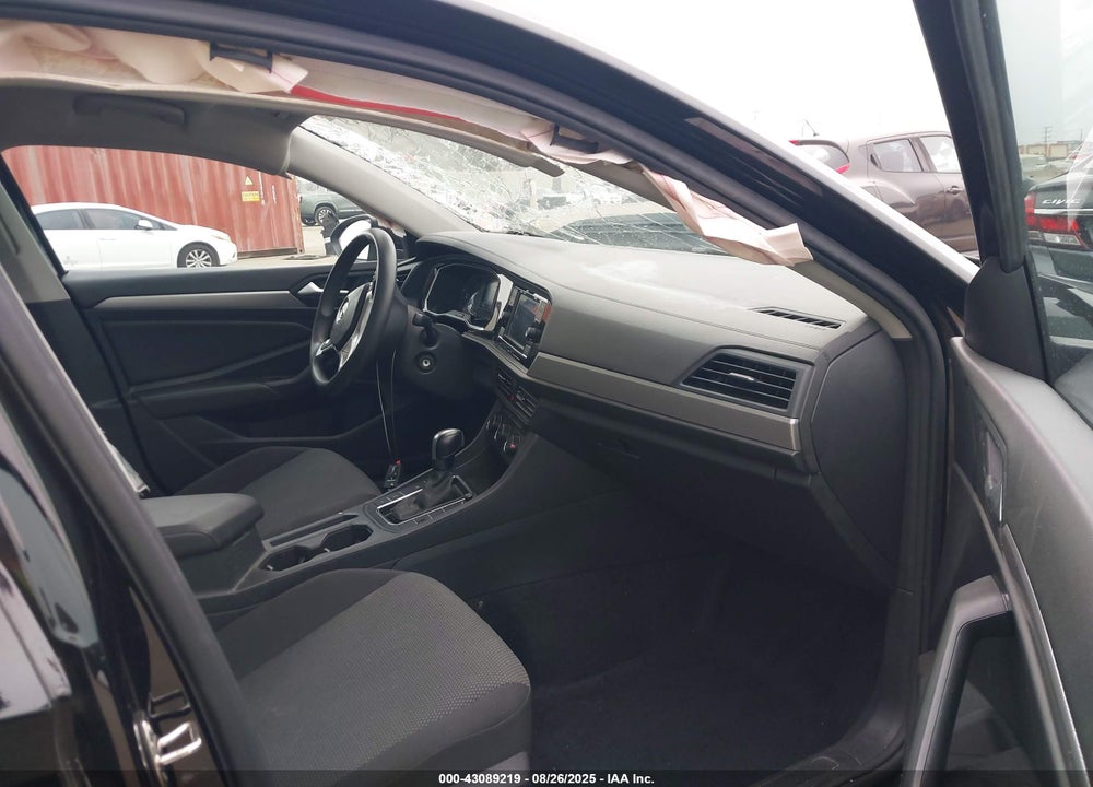 2019 VOLKSWAGEN JETTA VIN: 3VWC57BU4KM090127