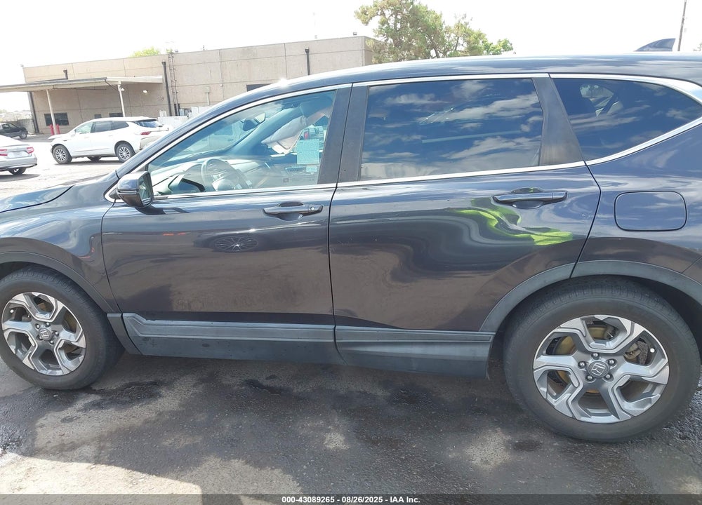 2017 HONDA CR-V VIN: 2HKRW2H81HH688553