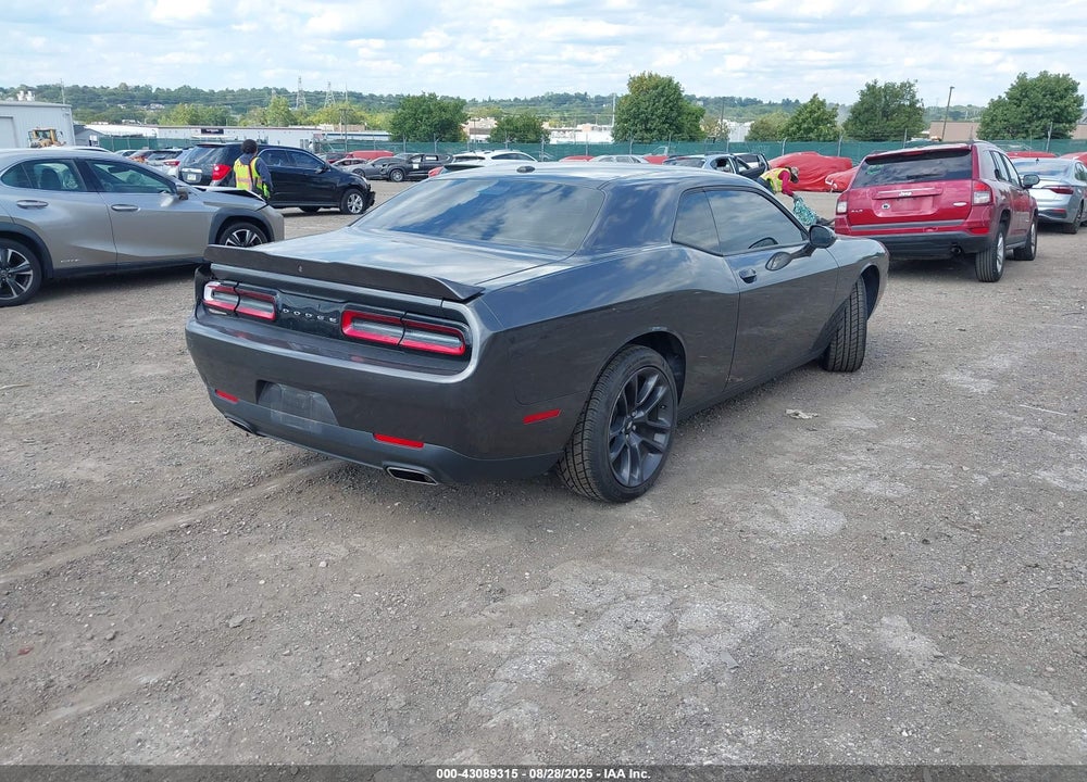 2019 DODGE CHALLENGER VIN: 2C3CDZAG1KH505887