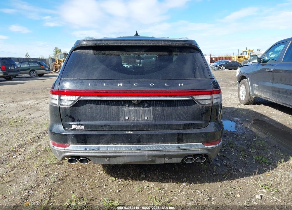2023 LINCOLN AVIATOR RESERVE VIN: 5LM5J7XC5PGL10697