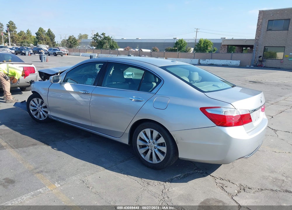2015 HONDA ACCORD EX-L VIN: 1HGCR2F88FA073410