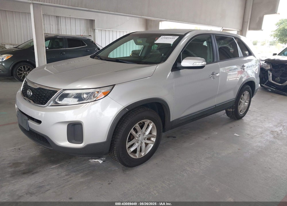 2015 KIA SORENTO VIN: 5XYKT3A63FG562076