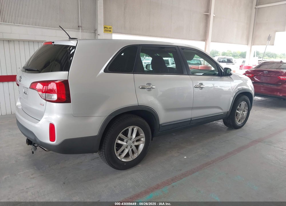 2015 KIA SORENTO VIN: 5XYKT3A63FG562076