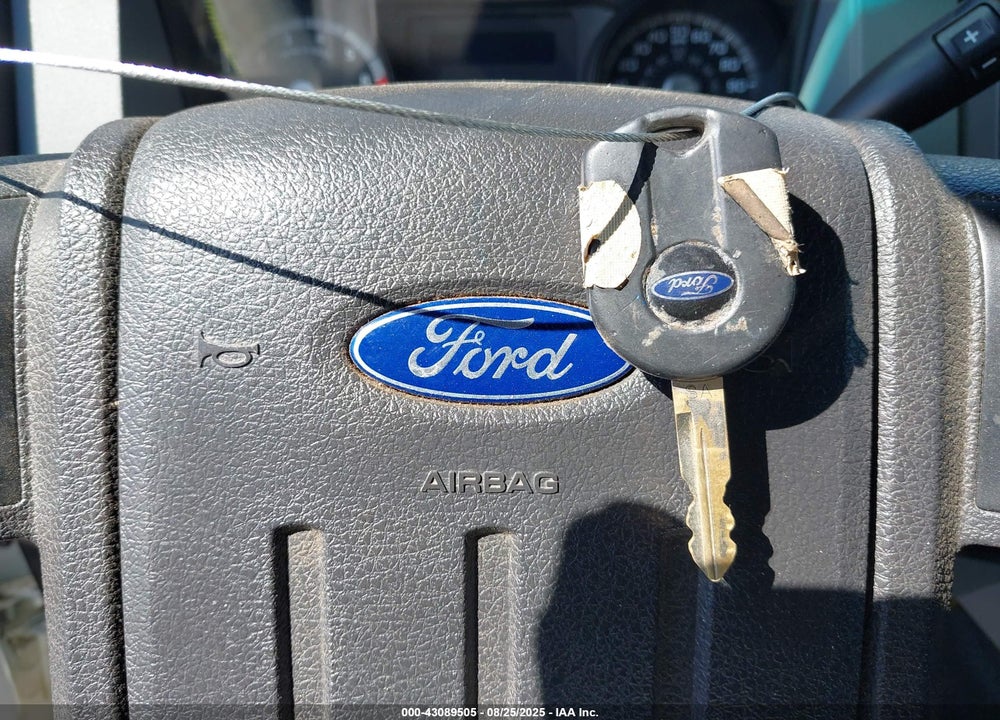 2012 FORD F-250 XL VIN: 1FT7W2B6XCEB96823