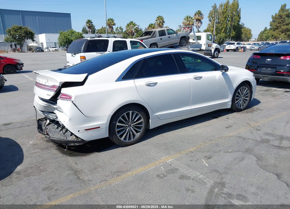 2017 LINCOLN MKZ VIN: 3LN6L5KUXHR657300