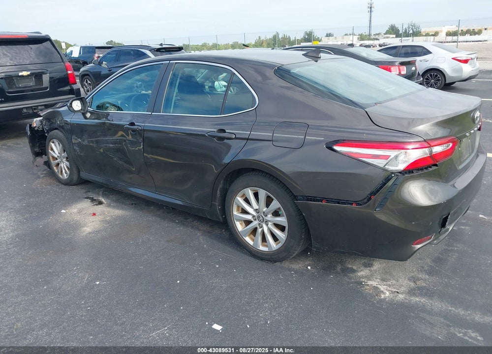 2019 TOYOTA CAMRY VIN: 4T1B11HK3KU809971