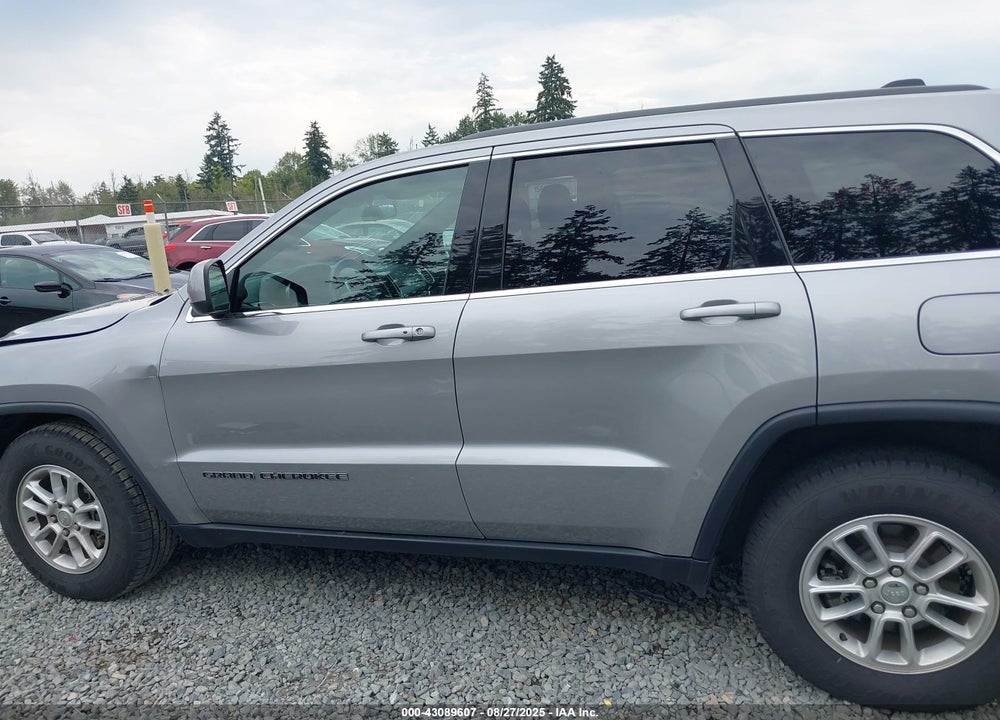 2018 JEEP GRAND CHEROKEE VIN: 1C4RJEAG6JC113657