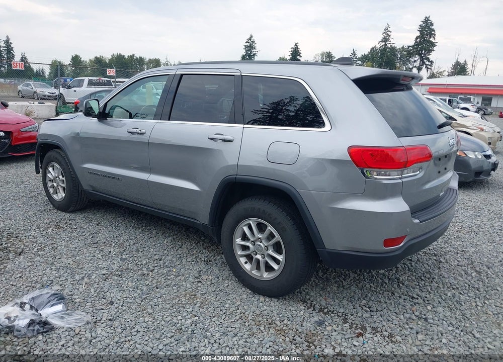 2018 JEEP GRAND CHEROKEE VIN: 1C4RJEAG6JC113657