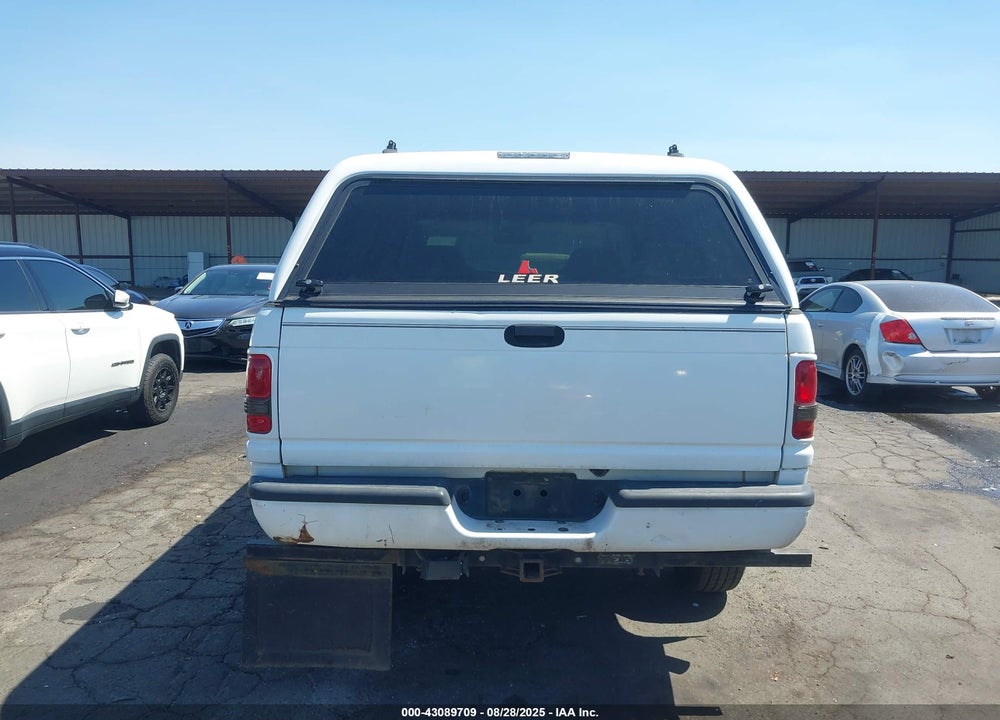 1999 DODGE RAM 2500 VIN: 3B7KF2364XG179555