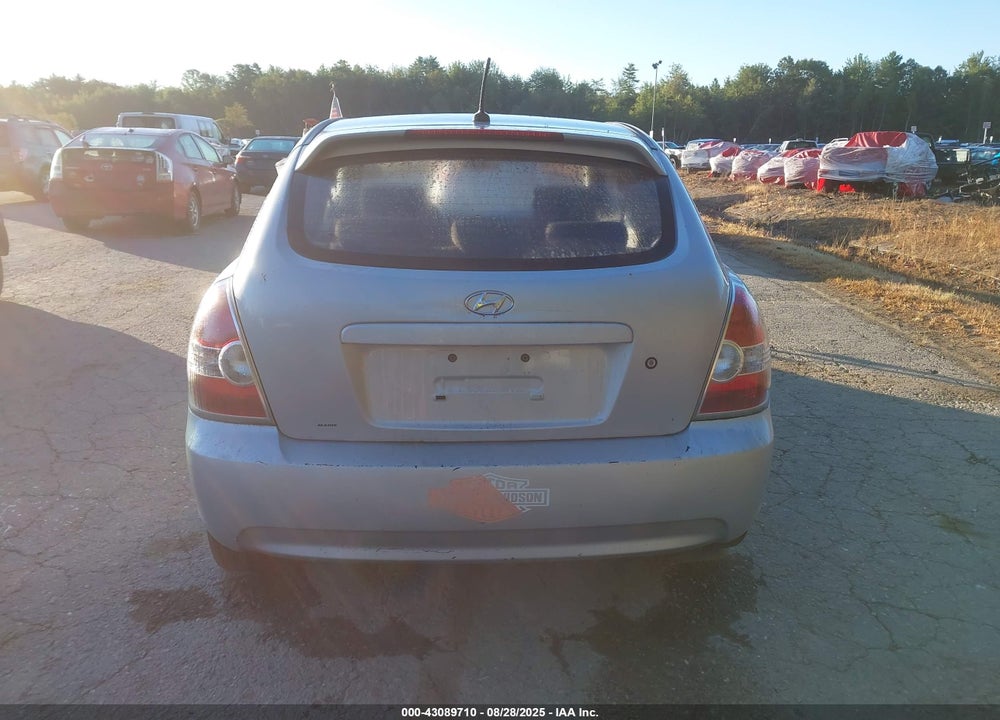 2008 HYUNDAI ACCENT VIN: KMHCM36CX8U084025