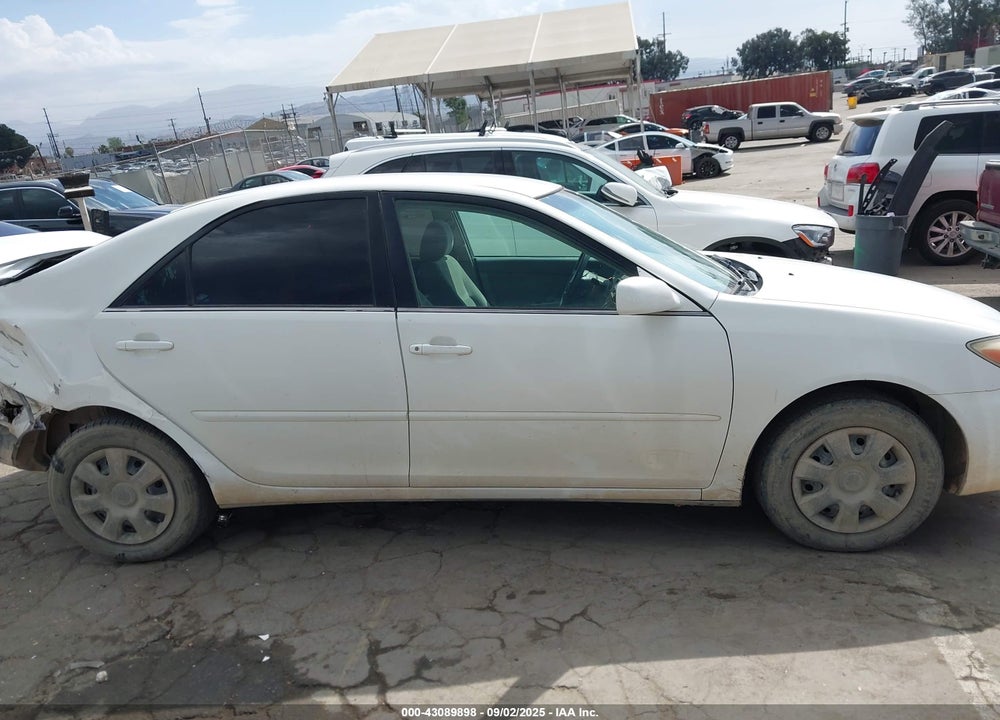 2004 TOYOTA CAMRY LE VIN: 4T1BE32K14U361841