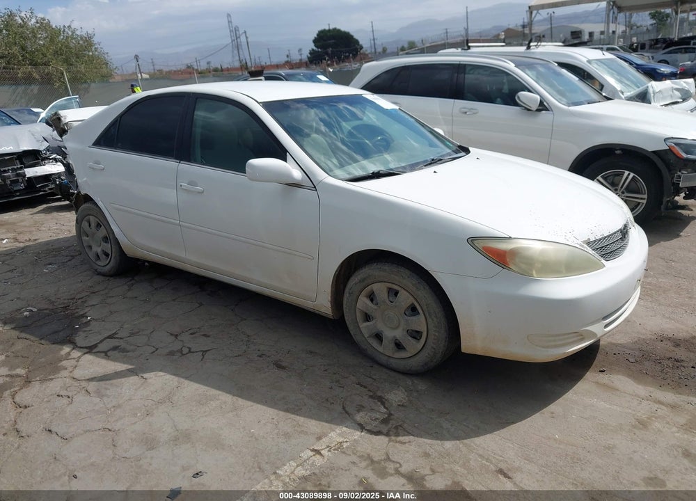 2004 TOYOTA CAMRY LE VIN: 4T1BE32K14U361841
