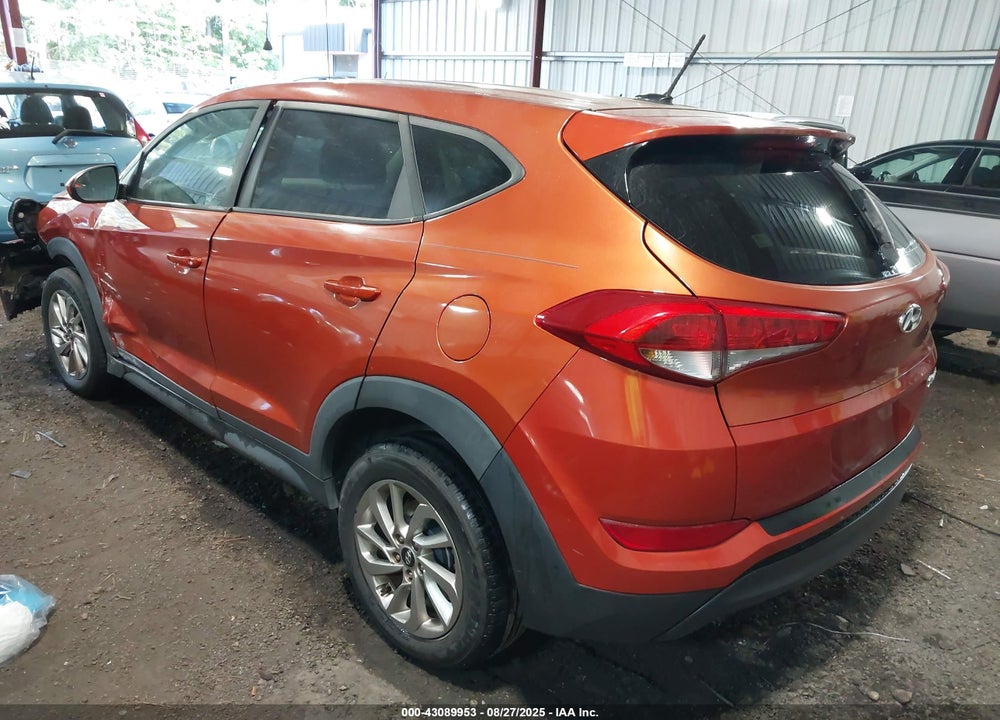 2017 HYUNDAI TUCSON VIN: KM8J23A49HU414234