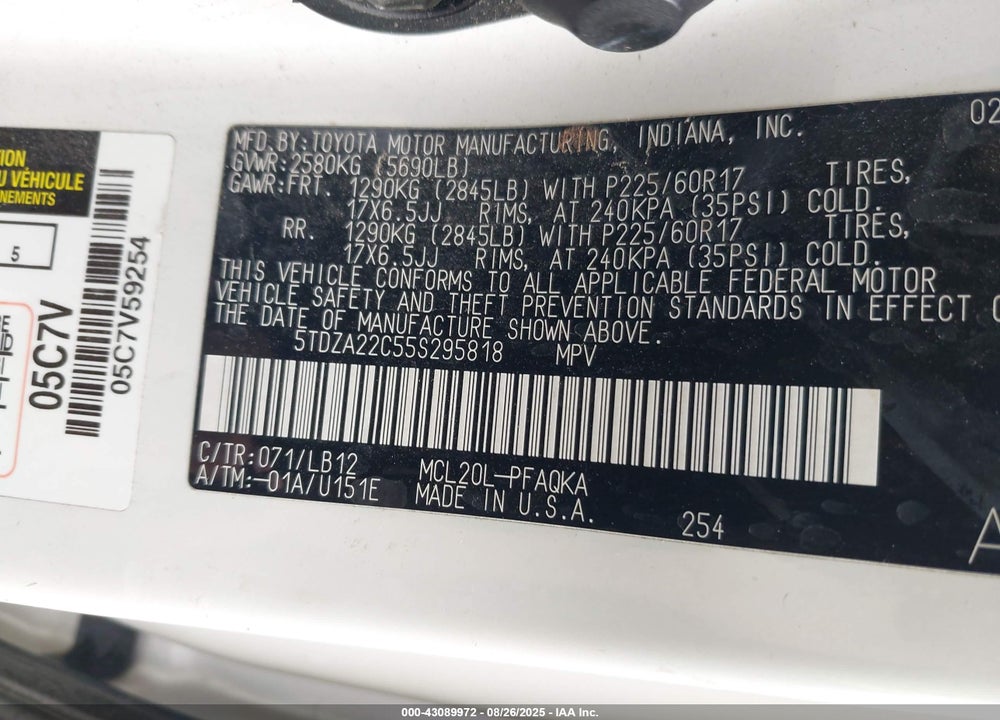 2005 TOYOTA SIENNA XLE LIMITED VIN: 5TDZA22C55S295818