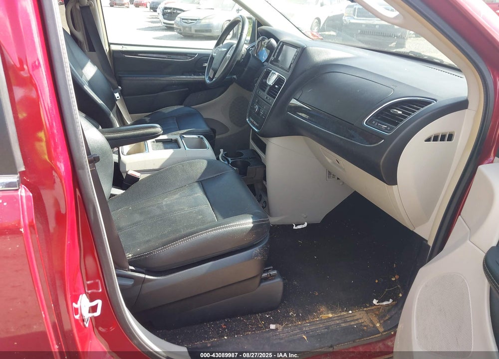 2016 CHRYSLER TOWN & COUNTRY TOURING VIN: 2C4RC1BG6GR301239