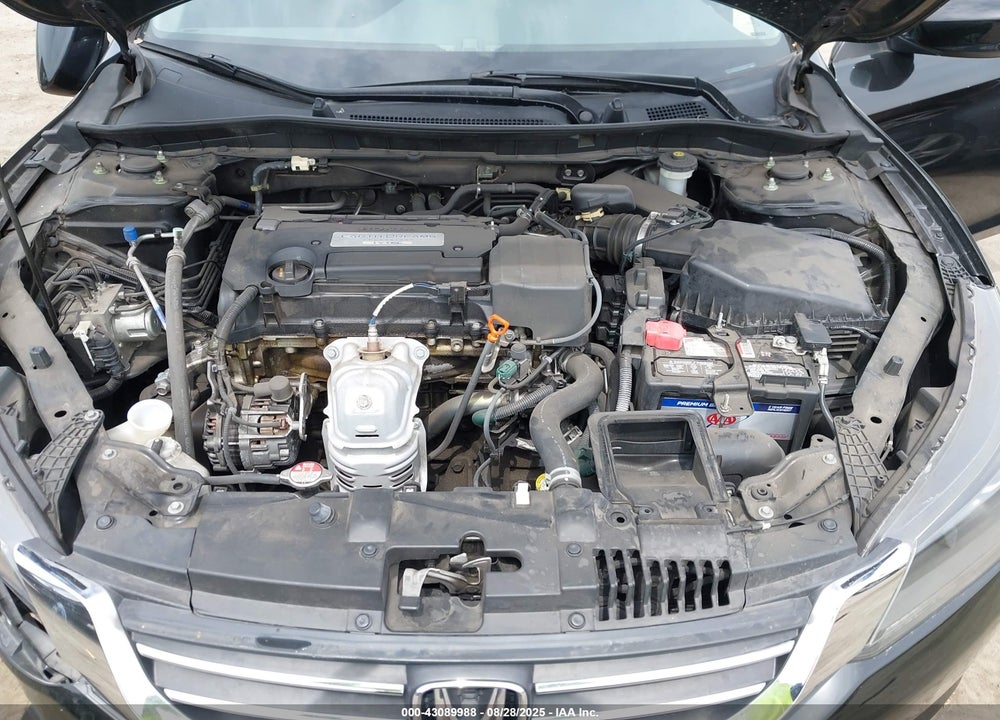 2015 HONDA ACCORD VIN: 1HGCR2F38FA019898