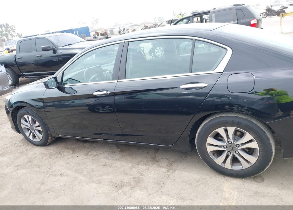 2015 HONDA ACCORD VIN: 1HGCR2F38FA019898
