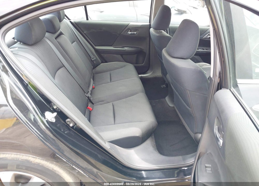2015 HONDA ACCORD VIN: 1HGCR2F38FA019898