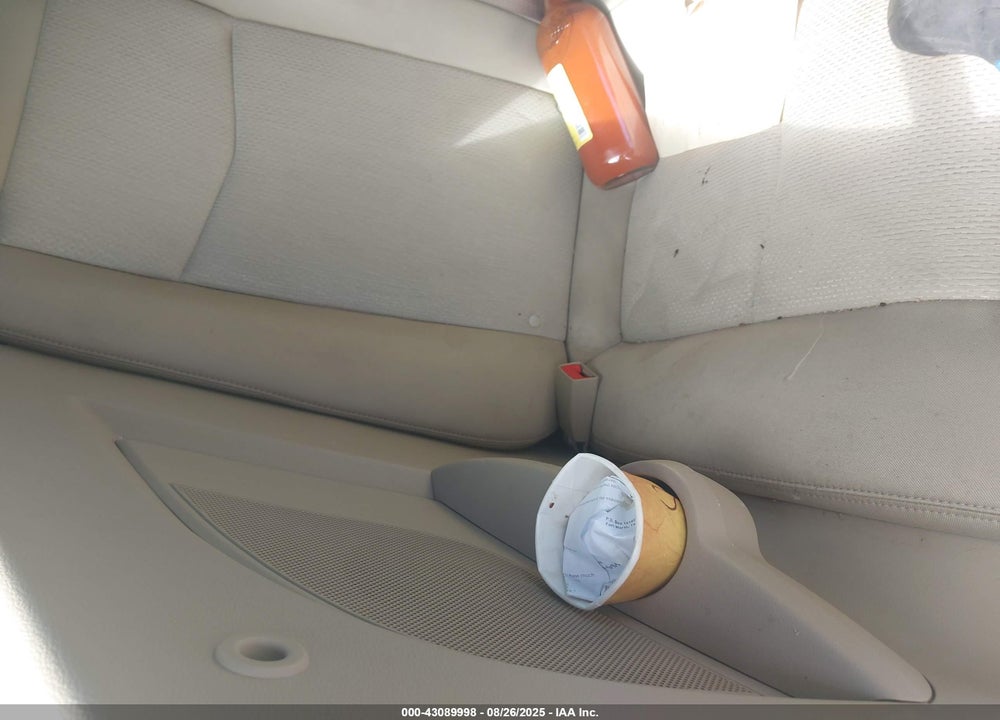 2012 CHRYSLER 200 VIN: 1C3BCBEBXCN284836