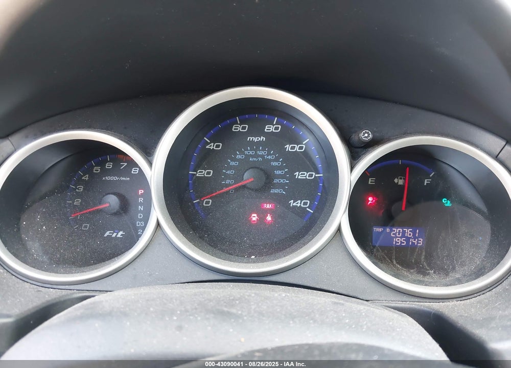 2008 HONDA FIT VIN: JHMGD38468S056390