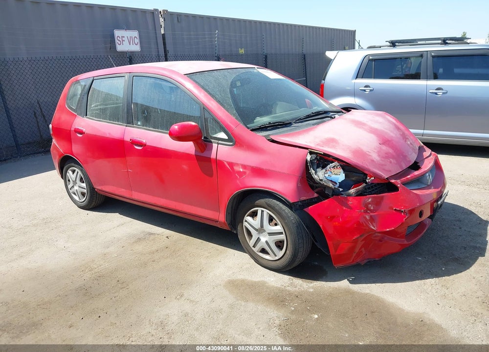 2008 HONDA FIT VIN: JHMGD38468S056390