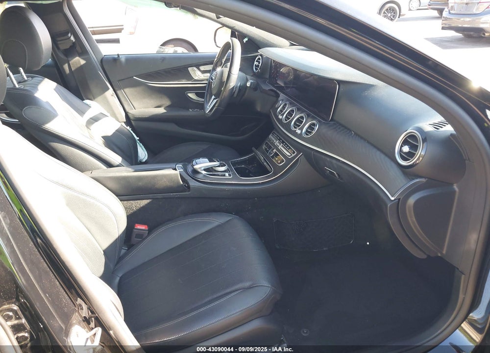 2020 MERCEDES-BENZ E 350 VIN: W1KZF8DB4LA764034