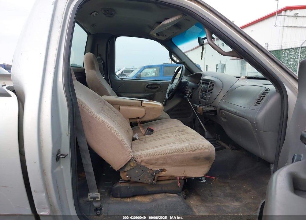 2001 FORD F-150 XL/XLT VIN: 1FTZF17241NA29265