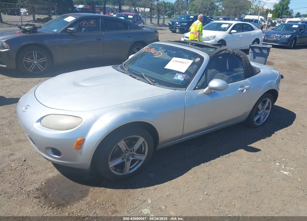 2006 MAZDA MX-5 VIN: JM1NC25F760121462