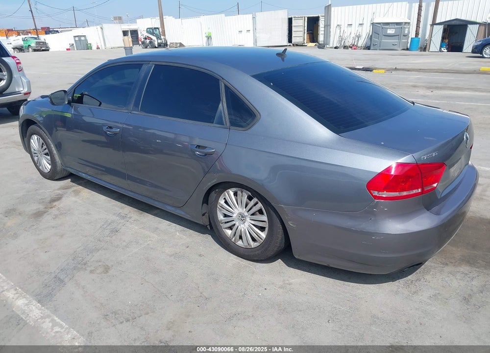 2014 VOLKSWAGEN PASSAT VIN: 1VWAT7A34EC106631