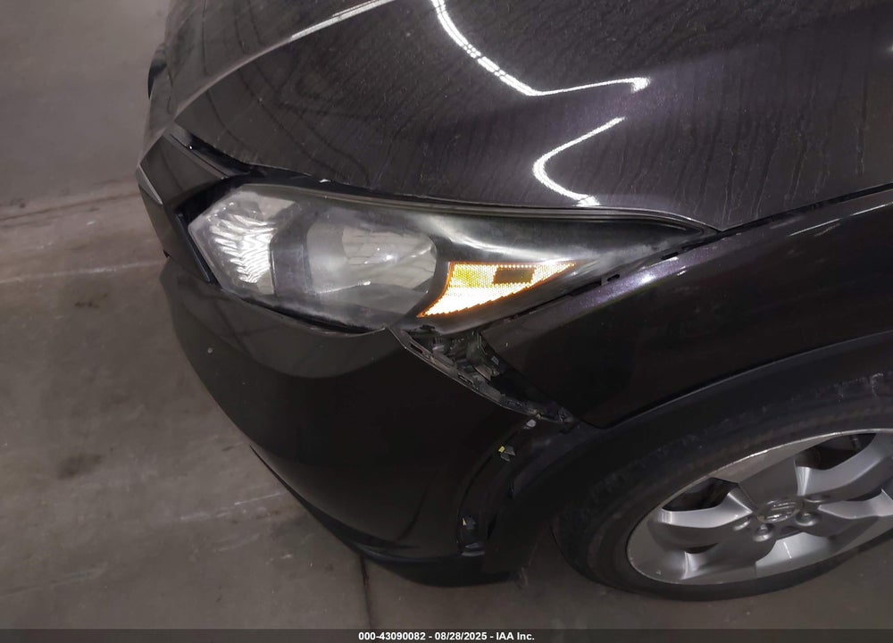 2017 HONDA HR-V VIN: 3CZRU6H54HM731323
