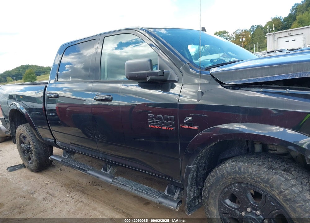 2017 RAM 2500 BIG HORN 4X4 6'4 BOX VIN: 3C6UR5DL0HG748254