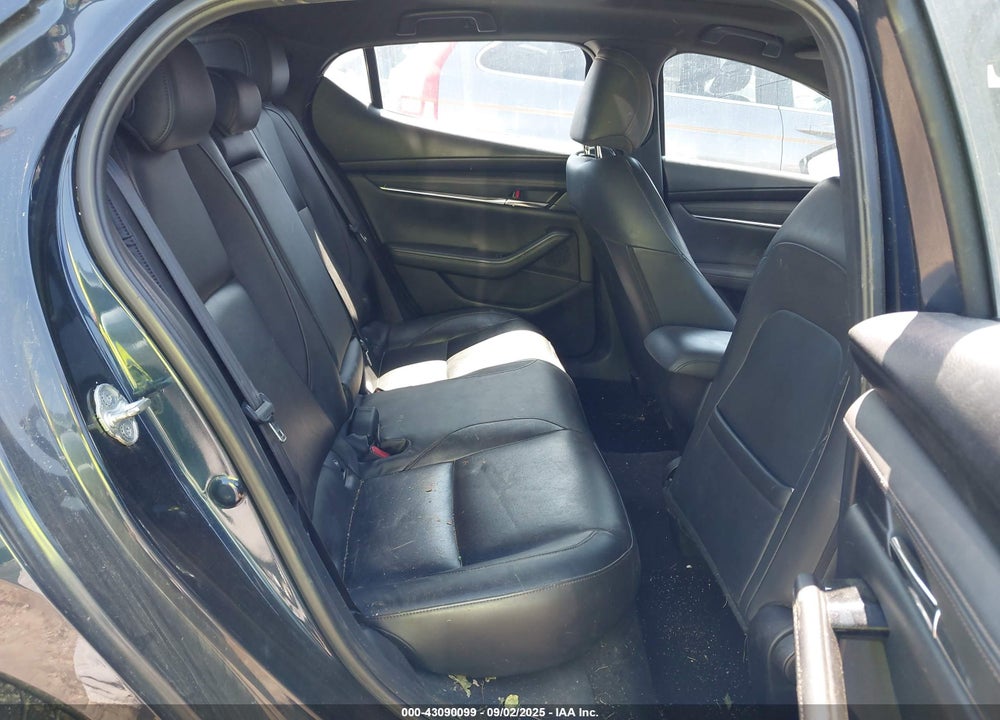 2020 MAZDA 3 VIN: JM1BPANMXL1170242