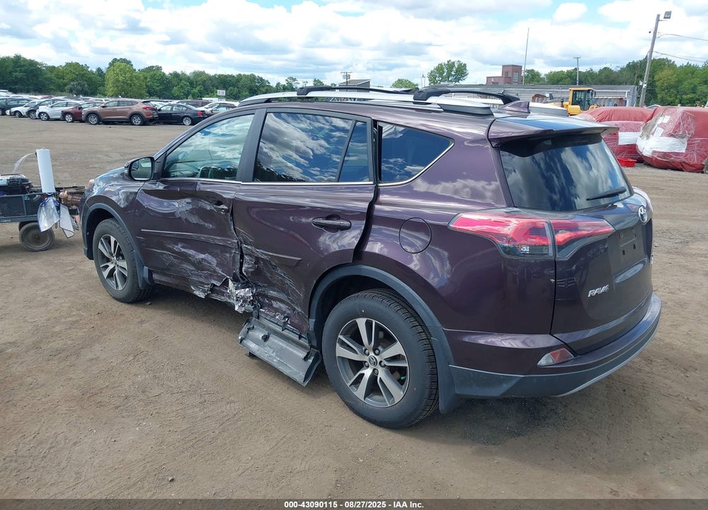 2017 TOYOTA RAV4 VIN: 2T3RFREV1HW575715