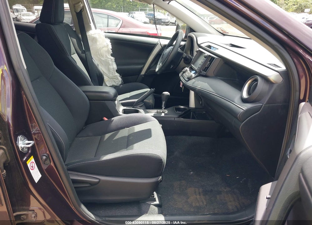 2017 TOYOTA RAV4 VIN: 2T3RFREV1HW575715