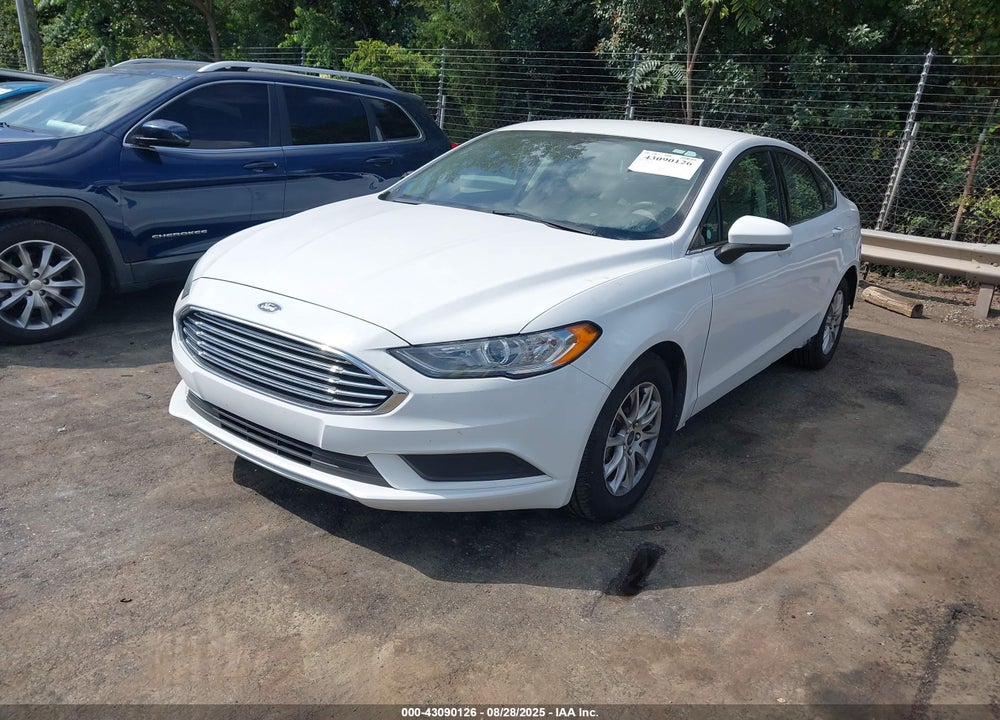 2018 FORD FUSION S VIN: 3FA6P0G76JR242985