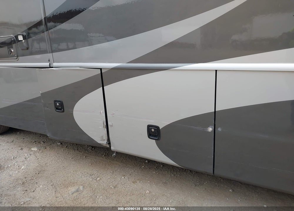 2008 FREIGHTLINER CHASSIS X LINE MOTOR HOME VIN: 4UZACJDT78CZ85893