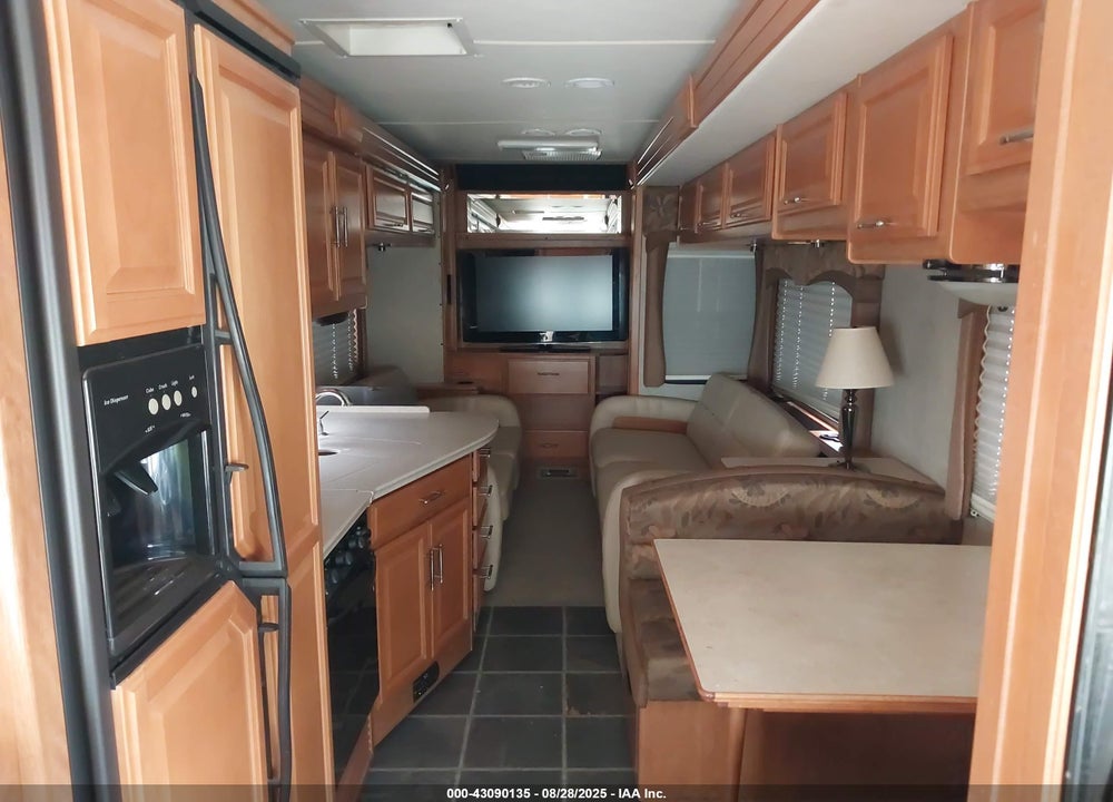 2008 FREIGHTLINER CHASSIS X LINE MOTOR HOME VIN: 4UZACJDT78CZ85893