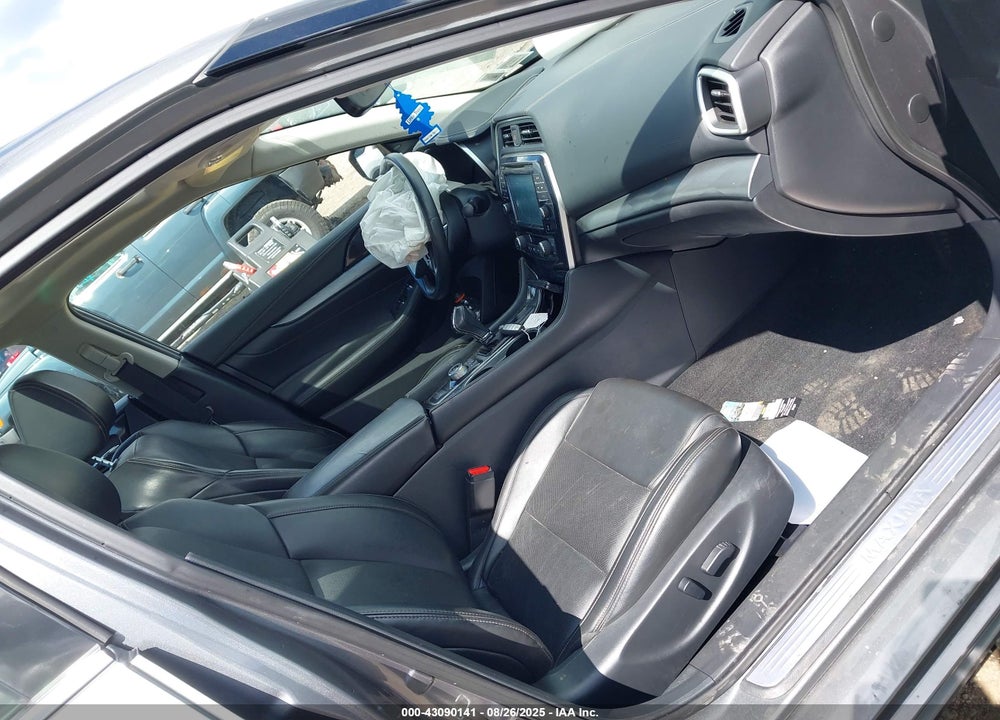 2018 NISSAN MAXIMA VIN: 1N4AA6AP2JC400485