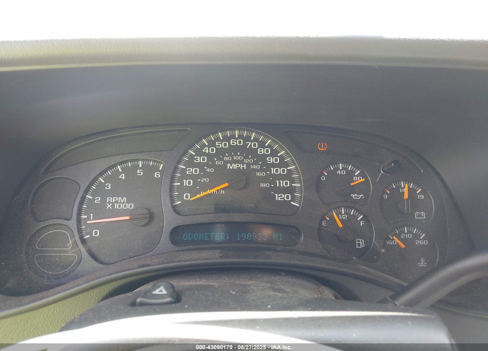 2005 GMC YUKON SLT VIN: 1GKEC13T05R246045