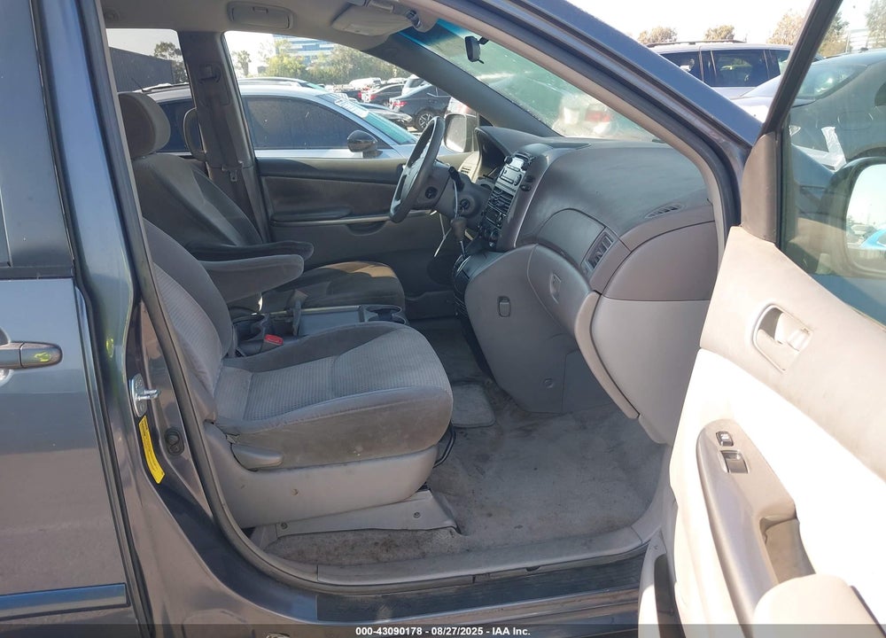 2006 TOYOTA SIENNA LE VIN: 5TDZA23C76S565955