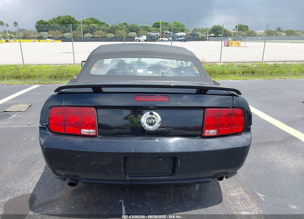2008 FORD MUSTANG GT DELUXE/GT PREMIUM VIN: 1ZVHT85H185127553