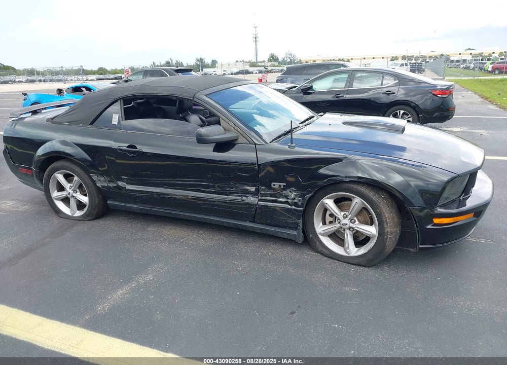 2008 FORD MUSTANG GT DELUXE/GT PREMIUM VIN: 1ZVHT85H185127553