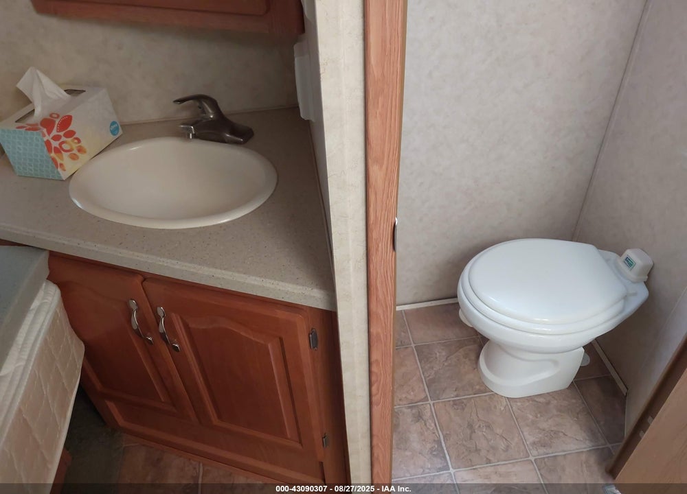 2005 CARDINAL TRAILER VIN: 4X4FCAE246G087333