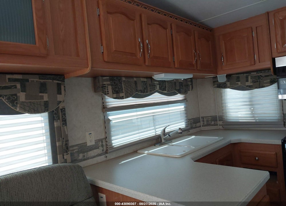 2005 CARDINAL TRAILER VIN: 4X4FCAE246G087333