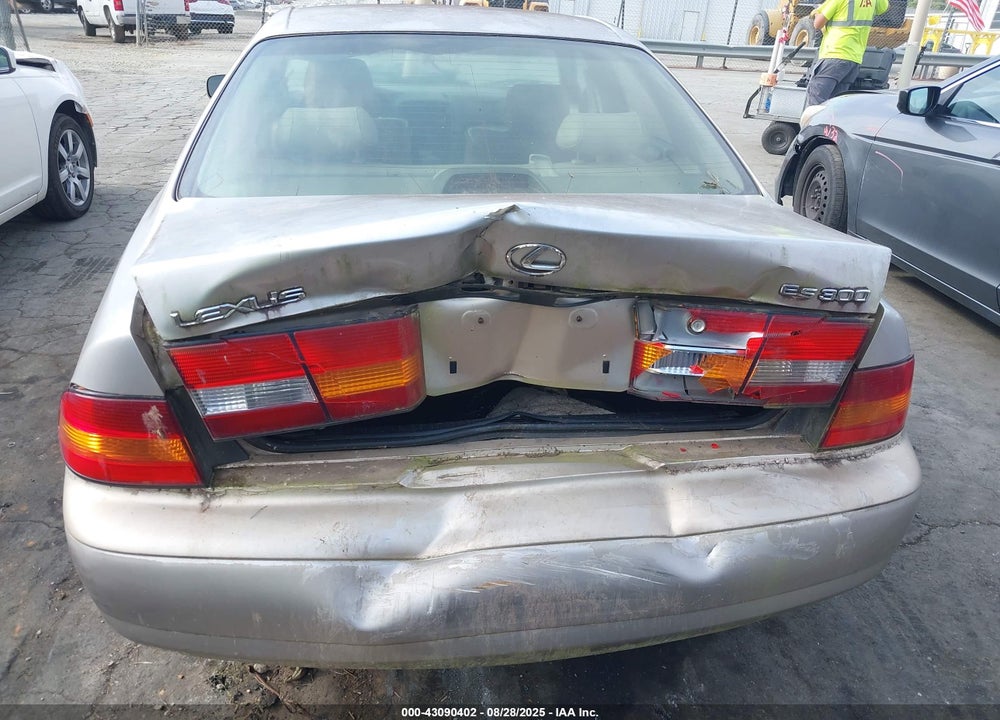 1999 LEXUS ES 300 VIN: JT8BF28G6X5066942